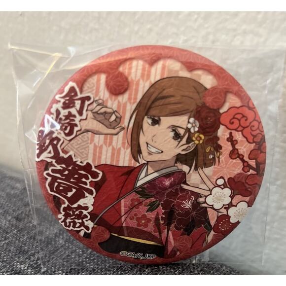 Jujutsu Kaisen Nobara Kugisaki Kyoto Juju Exploration Can Badge Brand New - Picture 1 of 2
